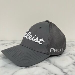 Titleist Gray Mesh Pro V1 Baseball Cap